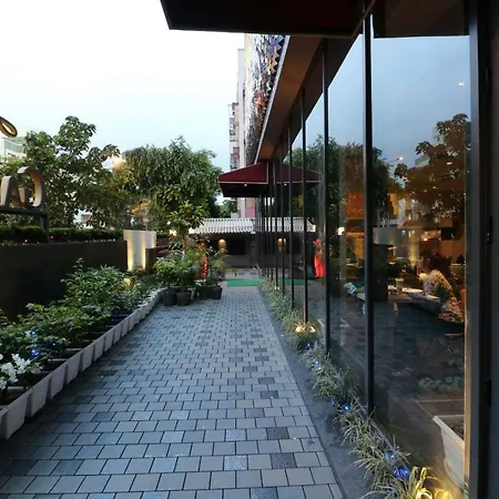 Hotel Gallery 67-2